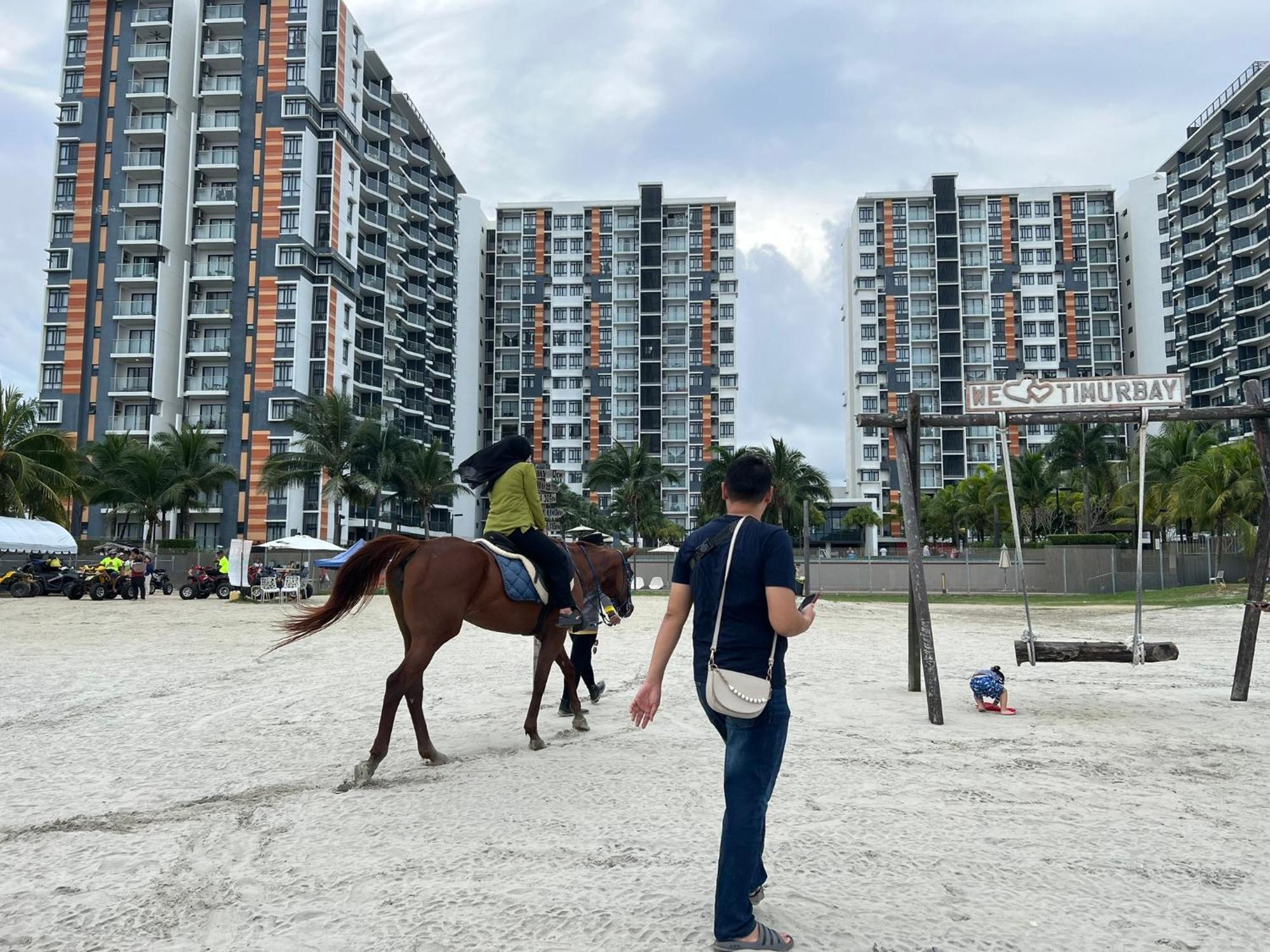 Pangsapuri Vitaminsea Seaview 6pax Netflix B-7-03 *